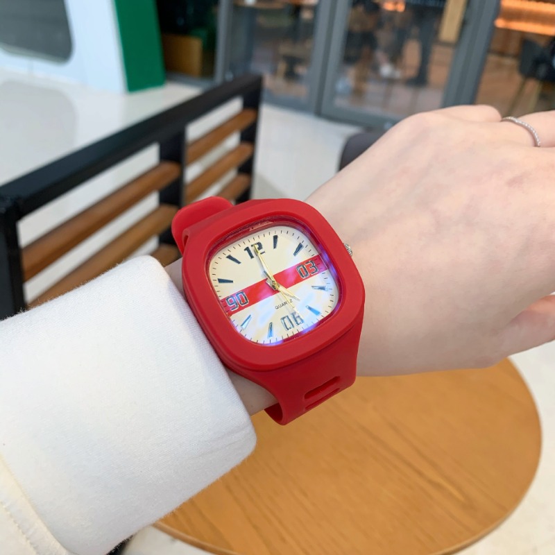Square Silicone Electronic Wat - Outdoor Sport Watch recension och pris